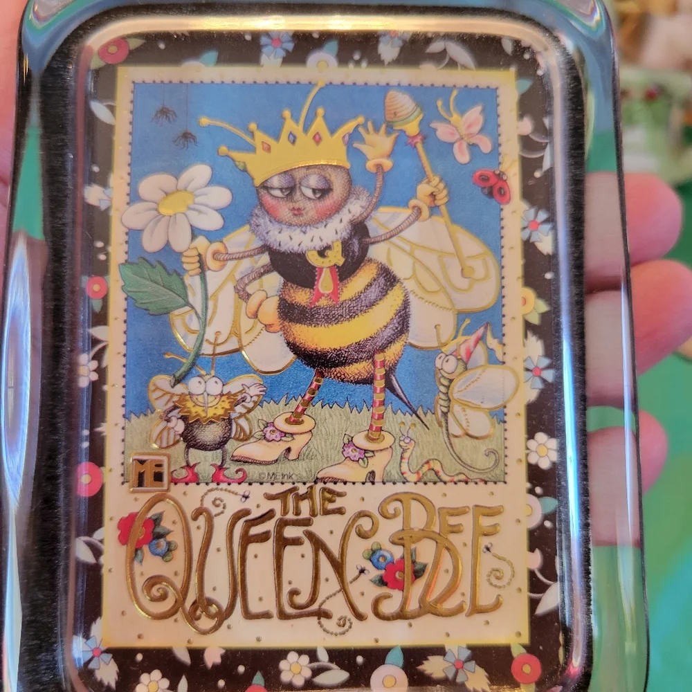 Mary Engelbreit Queen Bee Paperweight ~Whimsical & Fun! ~ Metallic Accent ~ Cute
